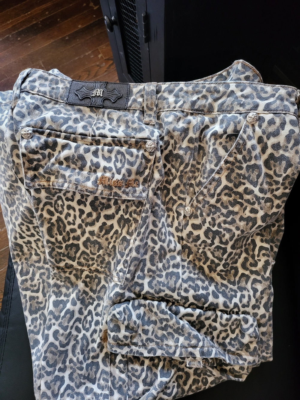 Miss Me Women's Skinny Jeans - Gray Leopard Print